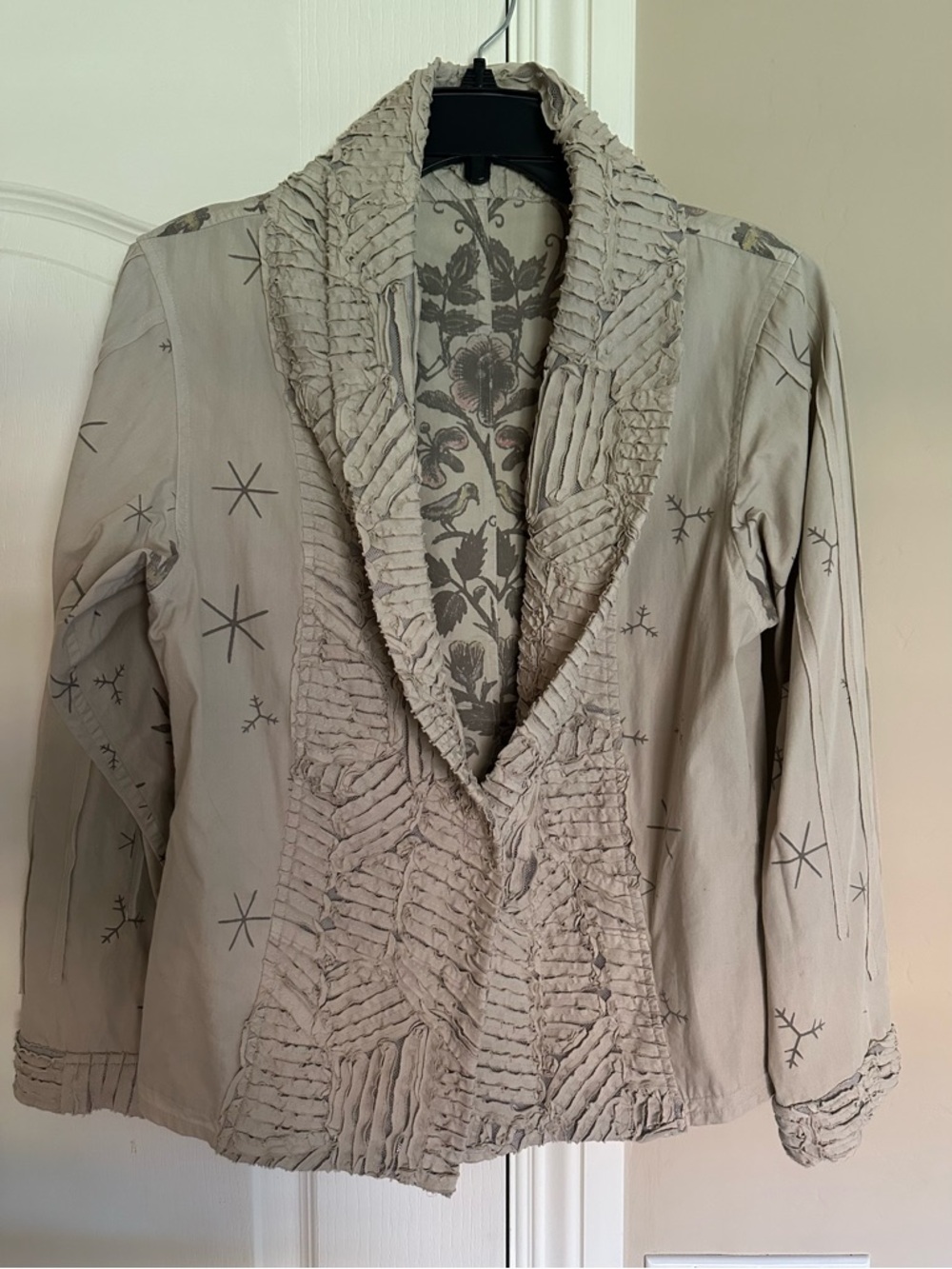 Source Unknown Taupe Ruffle-Front Jean Jacket with Star Print